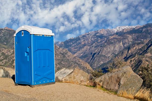 Best Porta potty delivery and setup  in Lake Mawk, OH